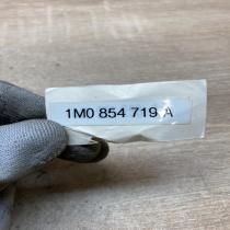 1M0854719A   Windshield trim Seat Leon (1M)