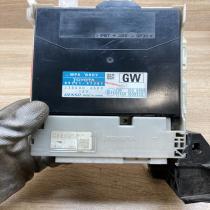 89221 47381 8922147381 82730 47520 Fuse module Toyota Prius+ (ZVW40)