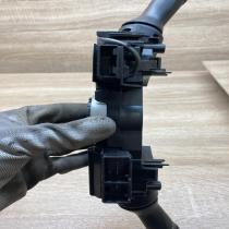 17F052 17F052 47100 173832 Wiper turn signal indicator stalk/switch Toyota Prius