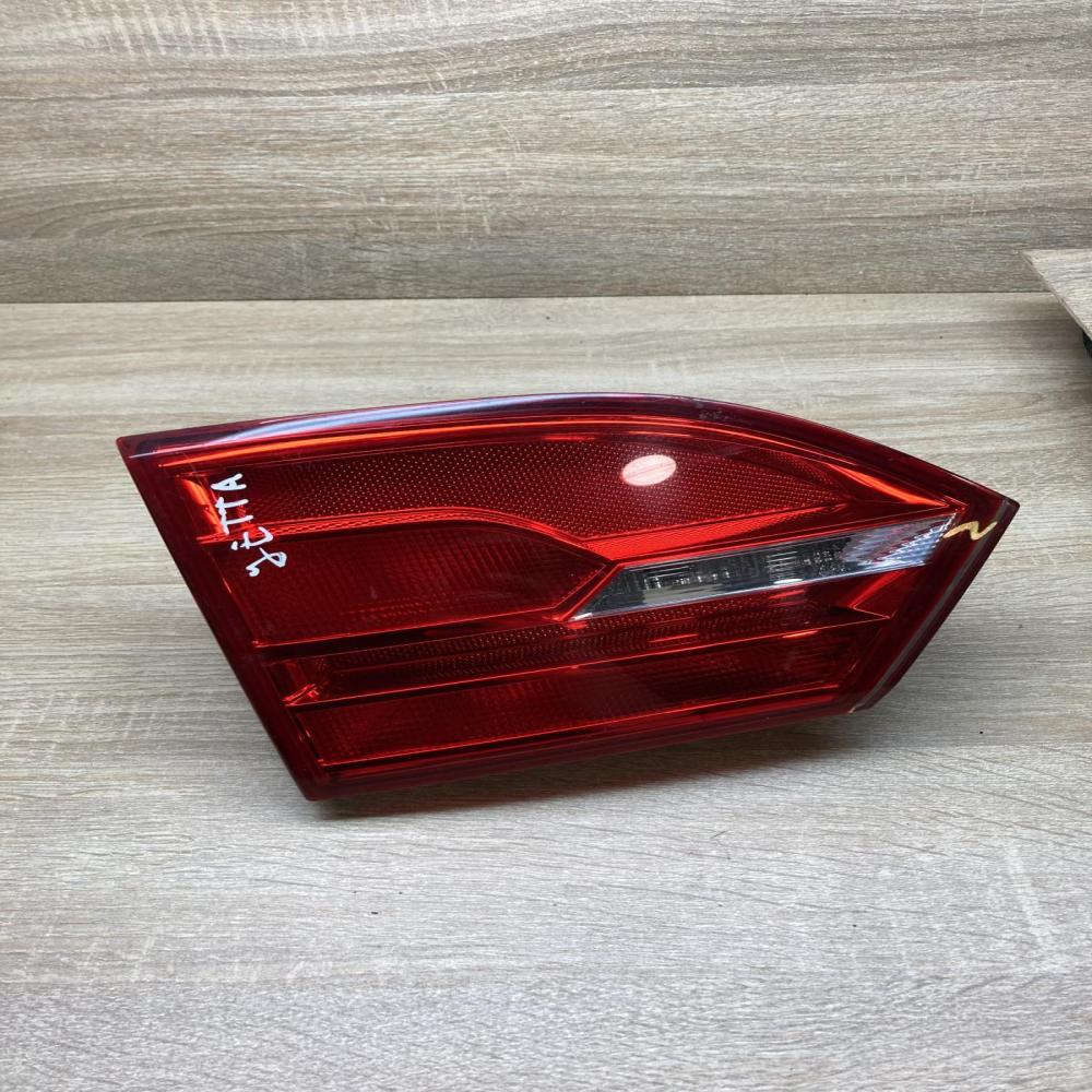 5C6945093 5C6945259  Tailgate rear/tail lights Volkswagen Jetta VI