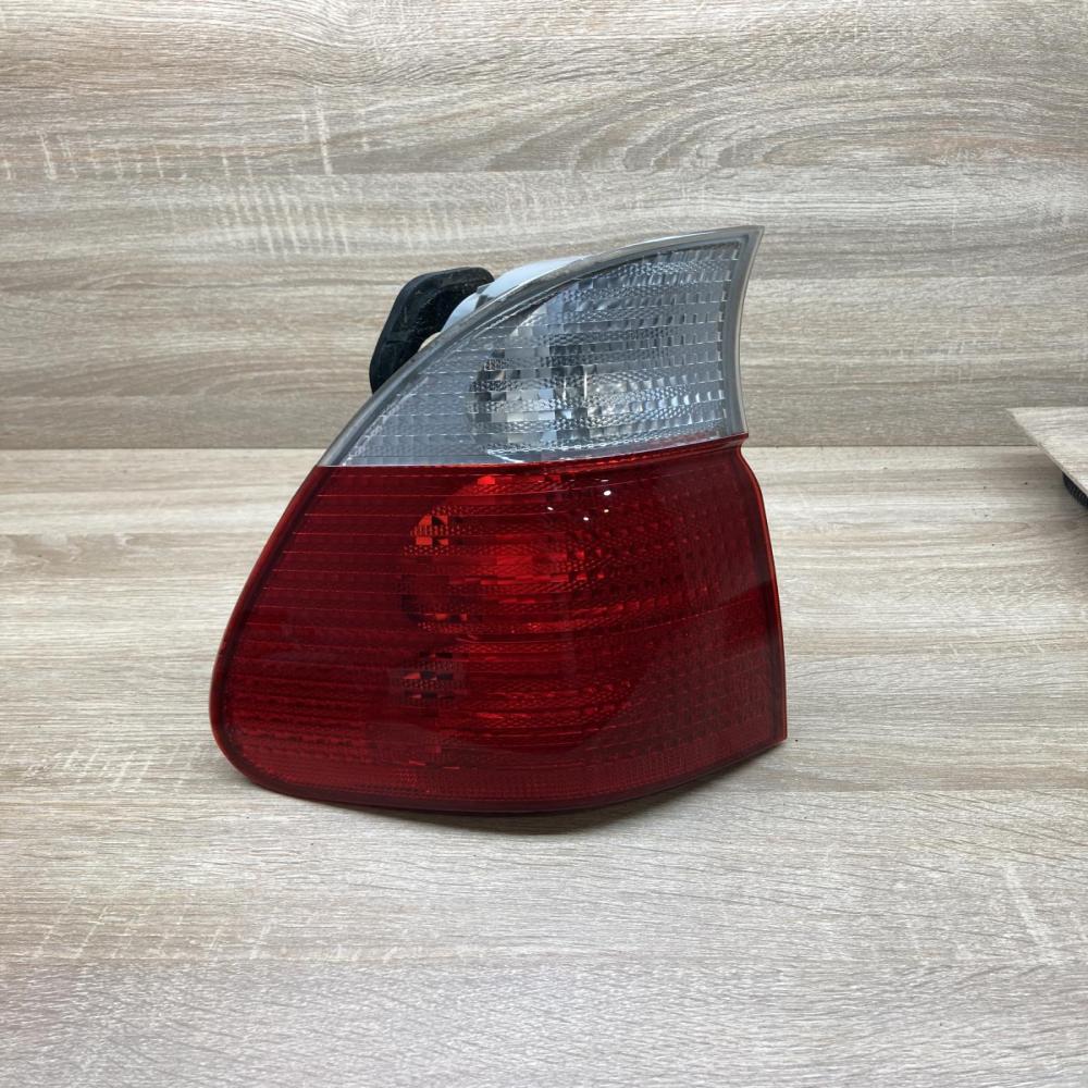 E46 TAIL REAR LIGHT LH  Rear/tail lights BMW 3 E46