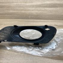 A1648260224  Right side Front fog light trim/grill Mercedes-Benz ML W164