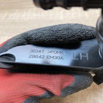 28642EM30A 2033190109 Left side Headlight washer spray nozzle Nissan Tiida C11