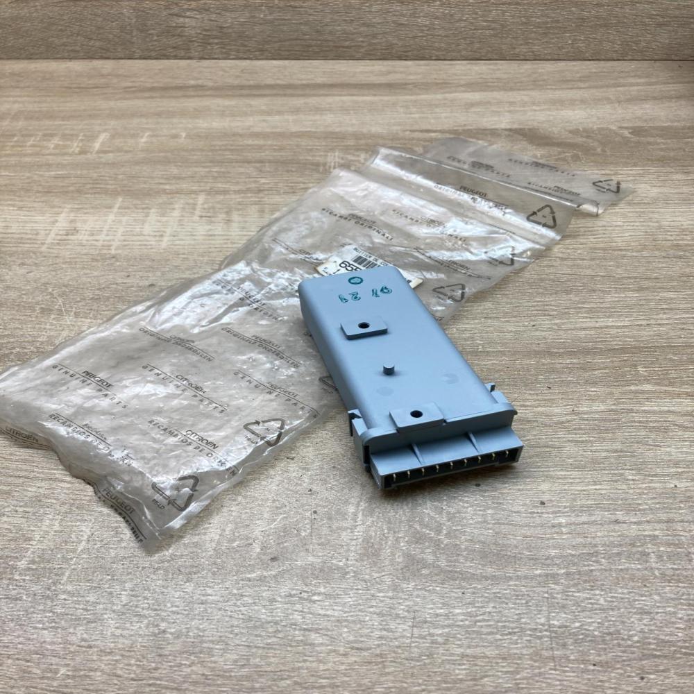 6555F1   Door central lock control unit/module Fiat Ulysse