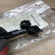 1K6955103   Headlight washer spray nozzle Volkswagen Eos