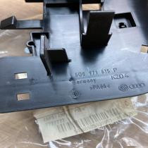 5Q0971615P   Other engine bay part Audi A3 S3 8V