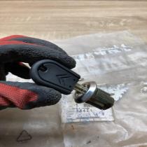 9170AW peugeot   Front door lock (next to the handle) Peugeot 208