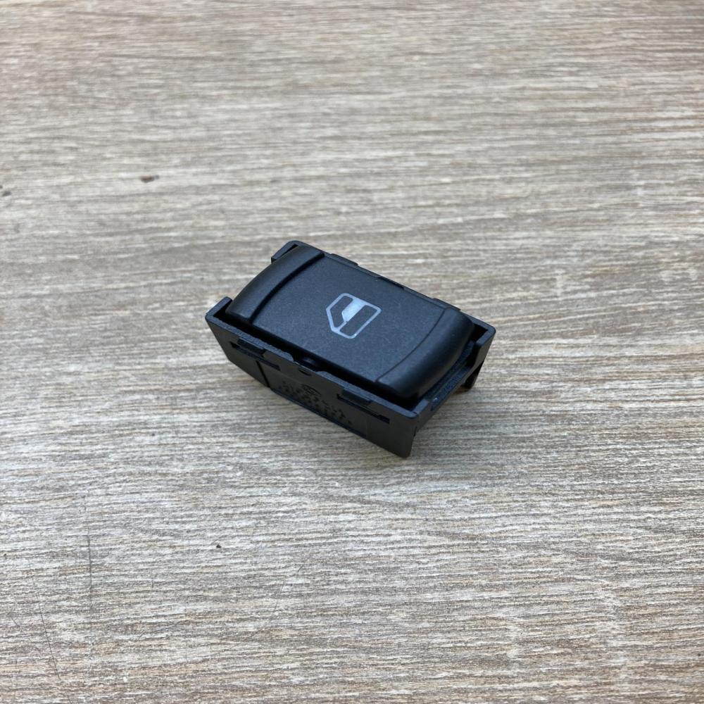 3B0959855B   Electric window control switch Volkswagen PASSAT B5