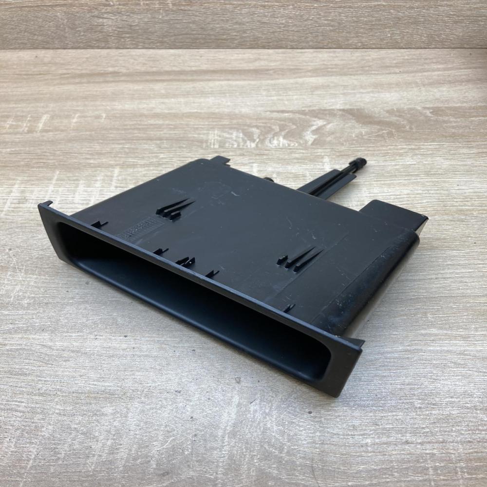 735491818   Dashboard storage box/compartment Fiat Panda III