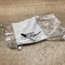 697388   Other body part Peugeot 505