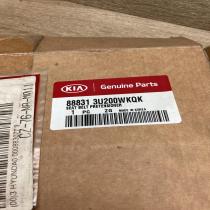 88831 3U200WKQK 88831 3U200 WKQK 0589 P1 000527 Front seatbelt buckle KIA Sporta