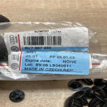 6U7867333  25 Pcs Other body part Skoda Favorit pick-up (787)
