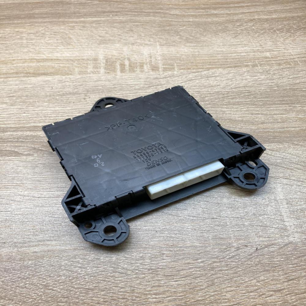 88650 47050 8865047050 177300 7312 Air conditioner control unit module Toyota Pr