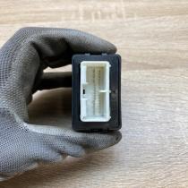 85940 47020 8594047020 423000 1111 Window wiper relay Toyota Prius (XW30)