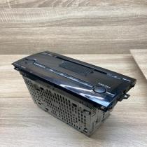 86120 47220 8612047220  Radio/CD/DVD/GPS head unit Toyota Prius (XW20)