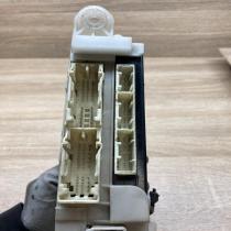 89221 47150 8922147150 82730 47440 A Fuse module Toyota Prius (XW30)