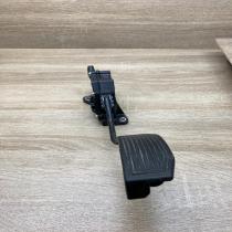 78110 12040 7811012040 198800 7830 Accelerator throttle pedal Toyota Prius (XW30