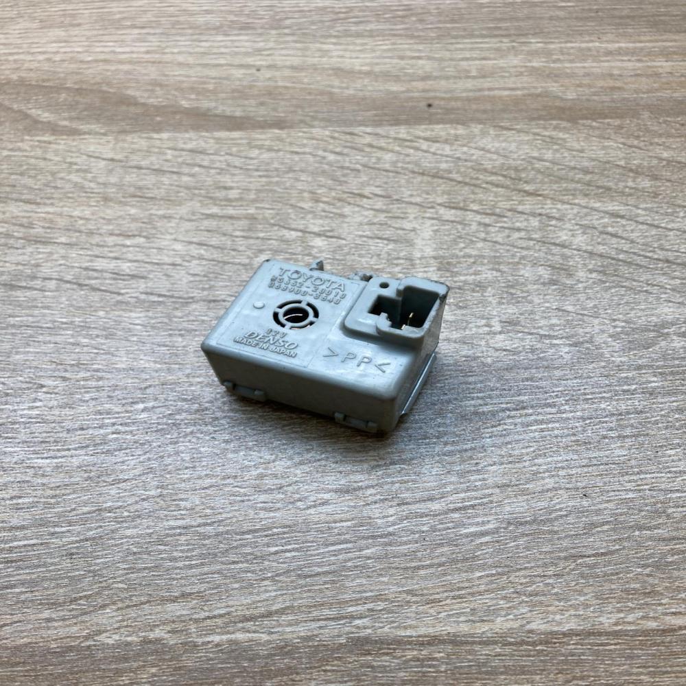 86652 20010 8665220010 068900 3540 Other relay Toyota Prius (NHW20)