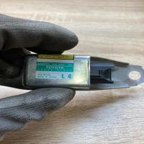 89834 47020 8983447020 187900 0921 Airbag deployment crash/impact sensor Toyota