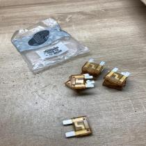 6999Y6 6999 Y6 70A FUSE Other relay Citroen C1