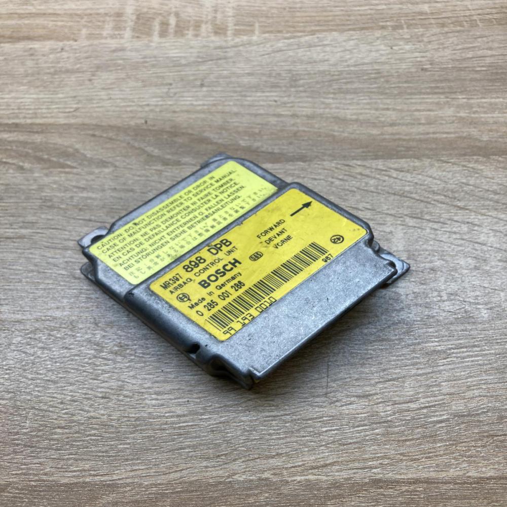 MR397898 0285001286  Airbag control unit/module Mitsubishi Carisma