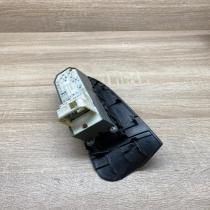 74232 42070   Electric window control switch Toyota RAV 4 (XA30)