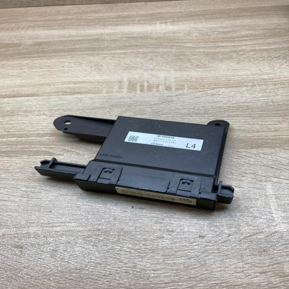 88650 02L40 MB277400 8682  Air conditioner control unit module Toyota Corolla E2