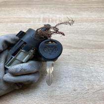 Dodge ram ignition key with 2 keys   Ignition lock Dodge RAM