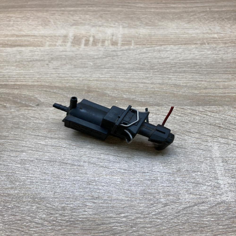 90530039   Vacuum valve Opel Zafira A