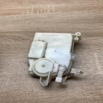 Y18TL1  Front left Door central lock control unit/module Mazda CX-9