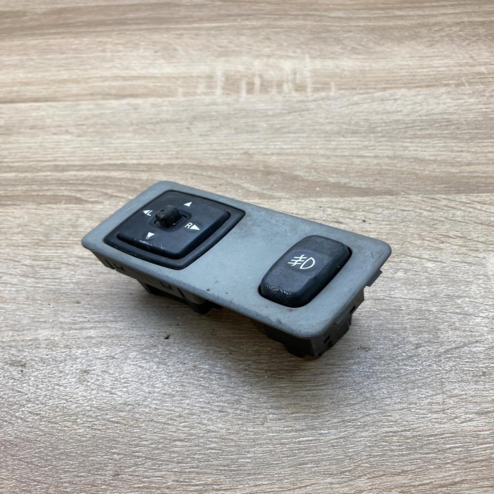 MR270894 Mirror control switch  Fog light switch Mitsubishi Galant