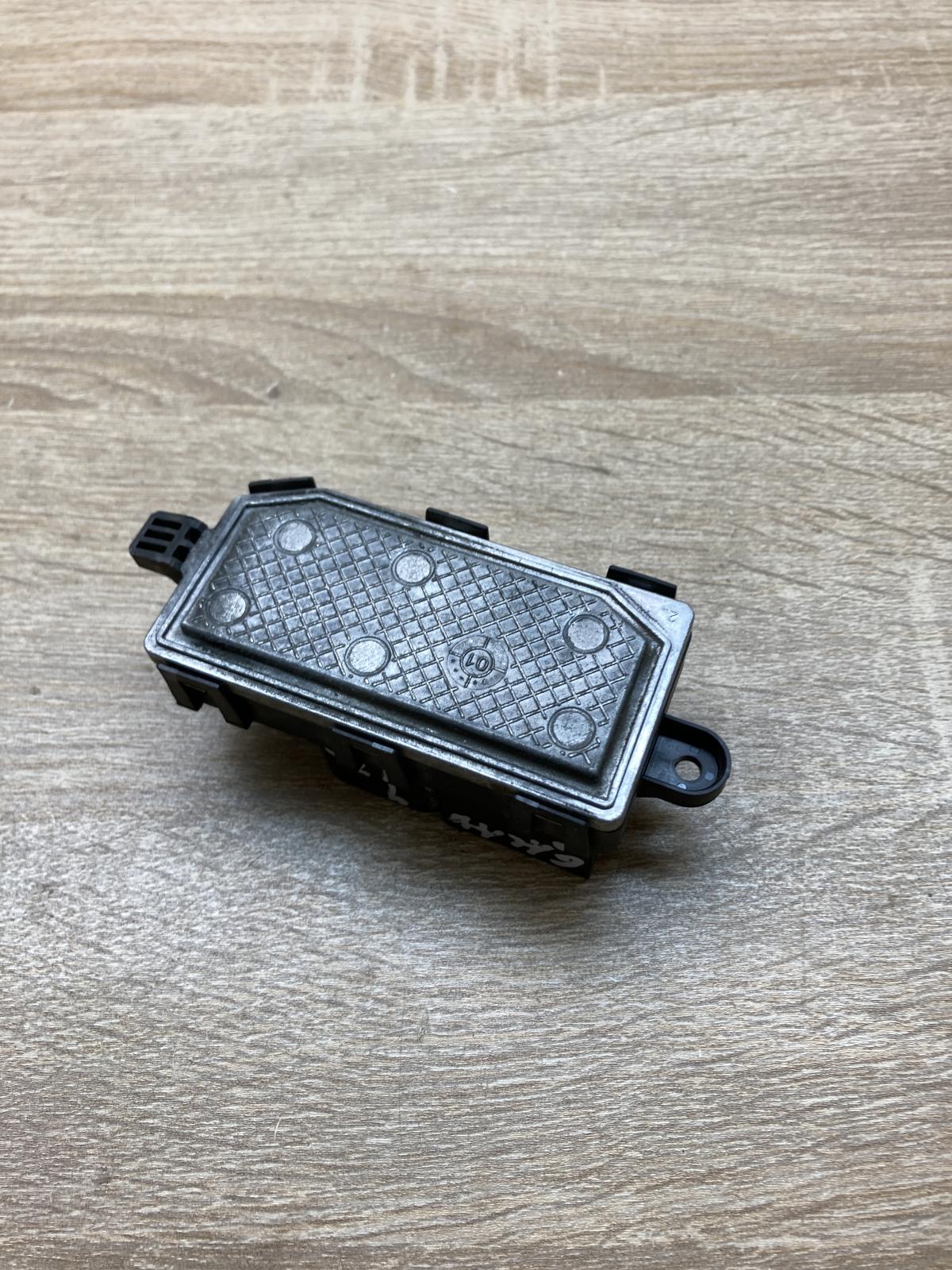 6G9T 19E624 DB   Heater blower motor/fan resistor Ford Galaxy