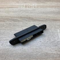 Toyotra prius   Tailgate trunk handle Toyota Prius (XW30)