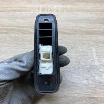 Toyotra prius   Tailgate trunk handle Toyota Prius (XW30)