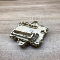 08917   Fuse module Toyota Corolla Verso AR10