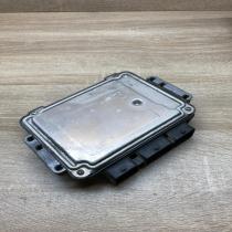 8200310863 0281011390  Engine control unit/module ECU Renault Megane II
