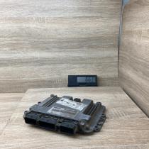 8200310863 0281011390  Engine control unit/module ECU Renault Megane II