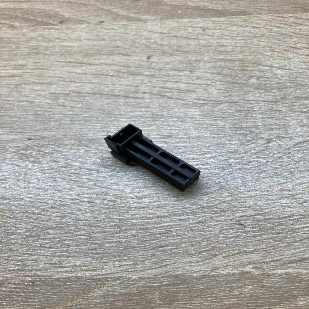 6967601   Brake pedal sensor switch BMW 5 E60 E61