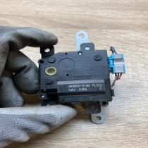 063800 2160   Air flap motor/actuator Toyota Avensis T270