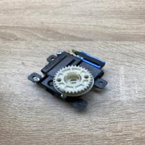 063800 1981   Air flap motor/actuator Lexus IS III XE30
