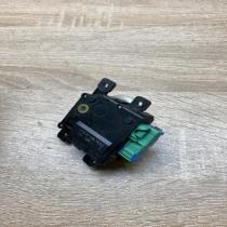 063800 1981   Air flap motor/actuator Lexus IS III XE30
