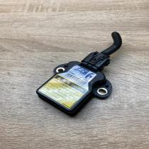 89183 48030 174500 5923  ESP acceleration yaw rate sensor Toyota Prius (XW30)