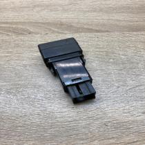 Nissan window heater switch   Windscreen/window heater switch Nissan Primera