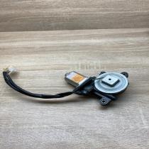 87449 CG31A   Sunroof motor/actuator Infiniti FX