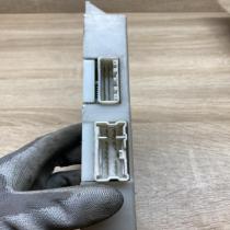 28565 CB000   Seat control module Nissan Murano Z50