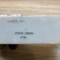 28565 CB000   Seat control module Nissan Murano Z50