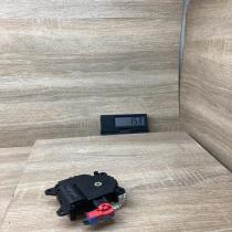 CZ113800 2800   Air flap motor/actuator Toyota Yaris
