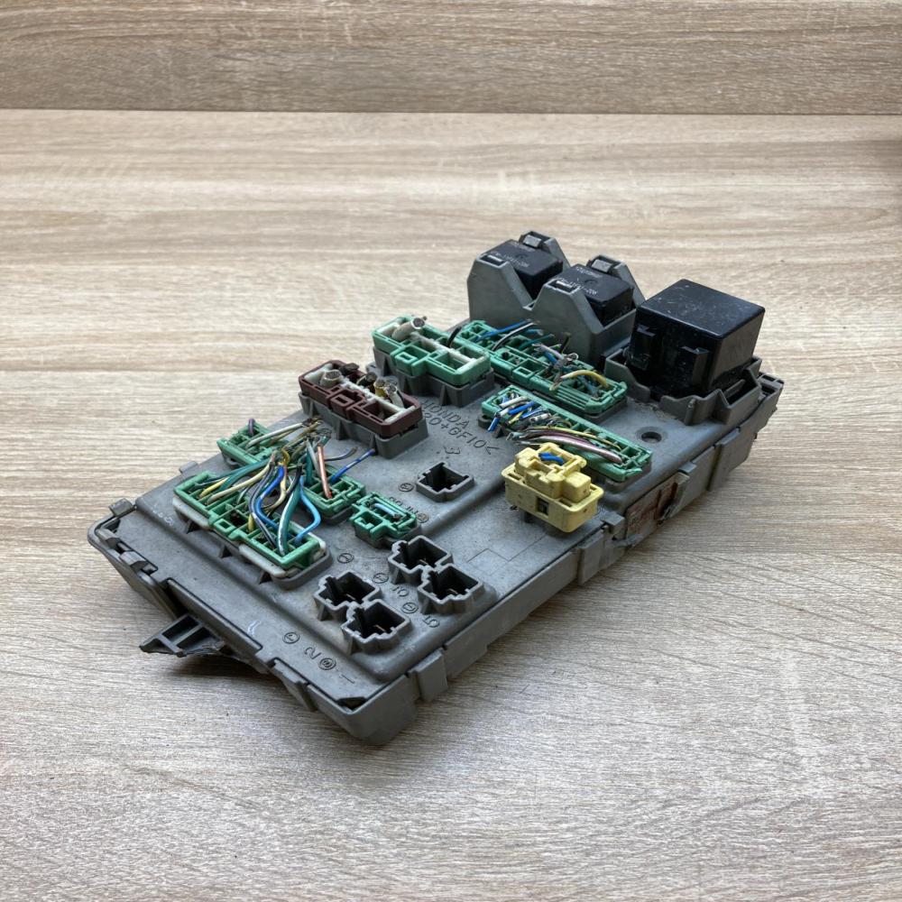 38800 S0X A020M2   Fuse module Honda Odyssey