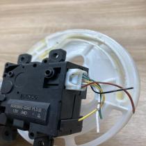 AE063800 2242   Air flap motor/actuator Toyota Corolla E210 E21