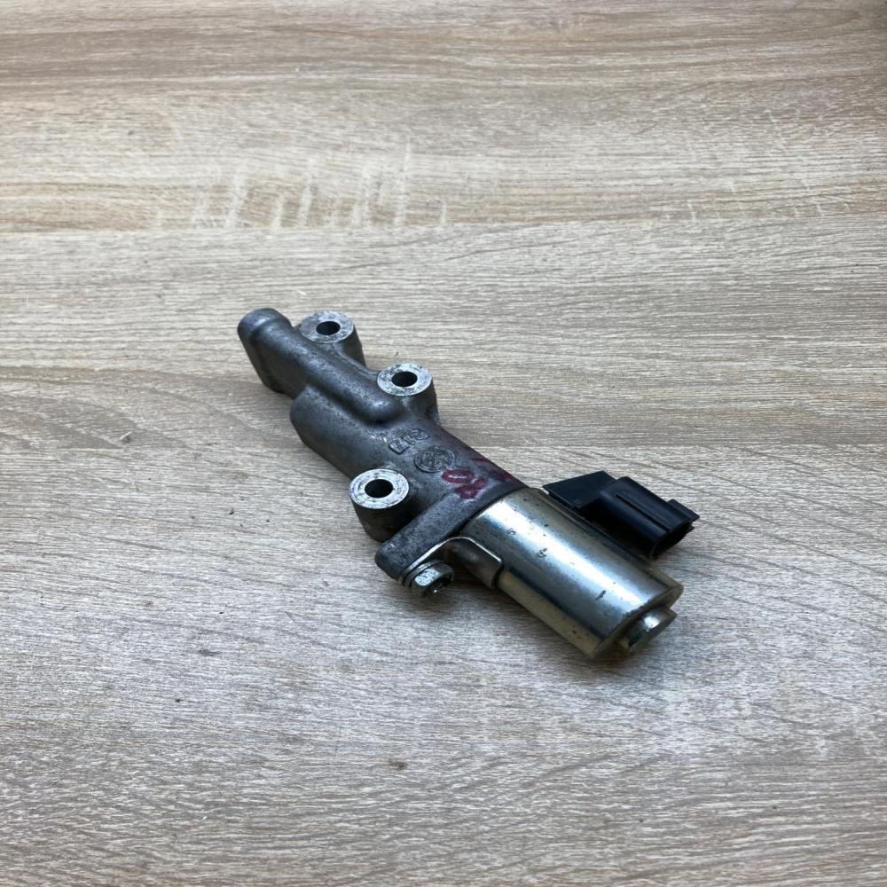 6Y04 A3 2321 Infinti fx 2008  Camshaft vanos timing valve Infiniti FX